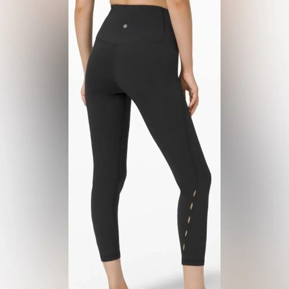 Lululemon Unlimit High Rise Tight Keyhole Black Size 4 - Picture 1 of 7
